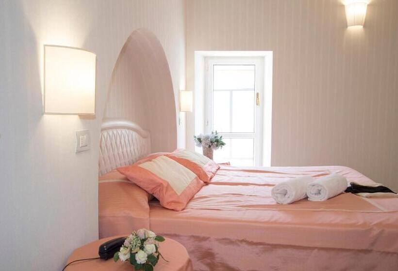 발코니 디럭스 룸, Nazionale