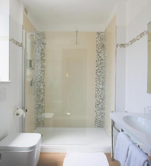 스탠다드 트리플 룸, Nazionale