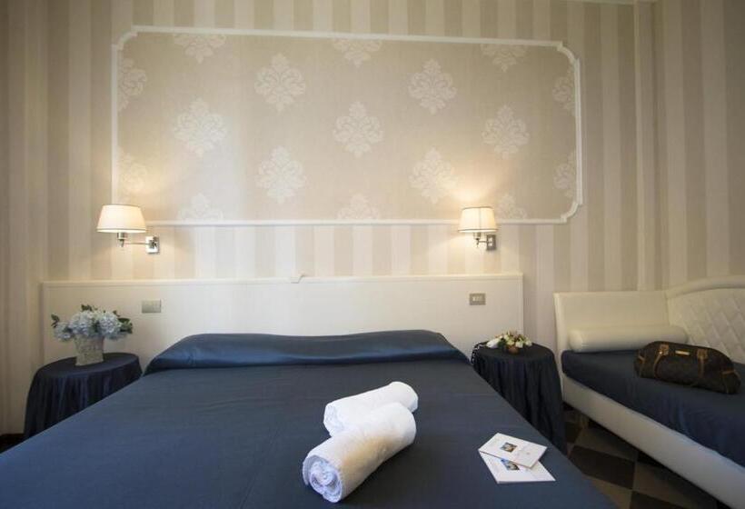 스탠다드 트리플 룸, Nazionale