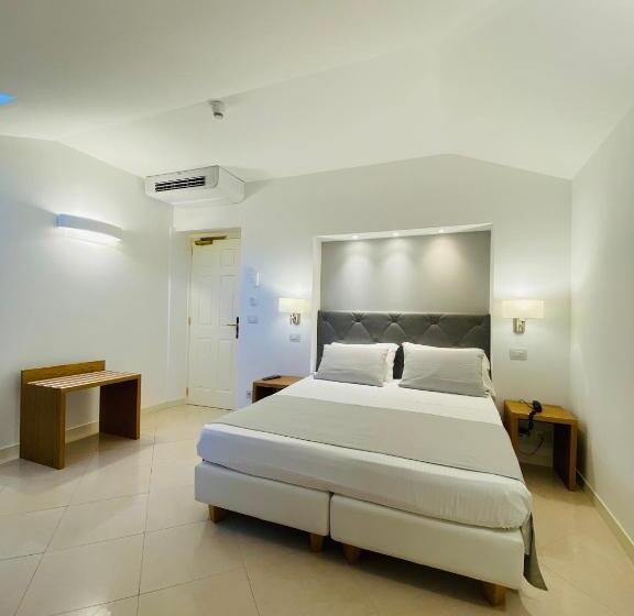 펜트하우스 룸, Nazionale