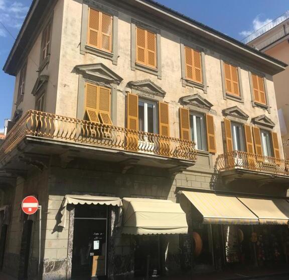 침실 1개 테라스 아파트, Nazionale