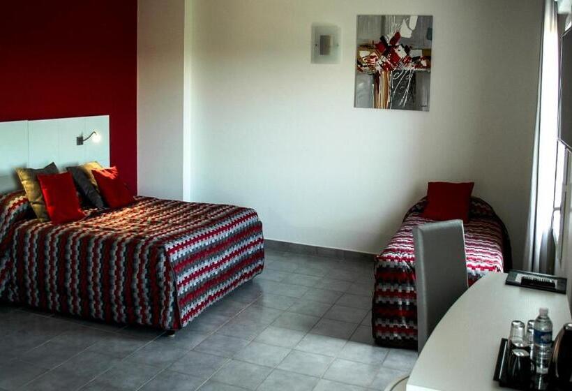 小型套房, Restaurant Le Gardon   Pont Du Gard