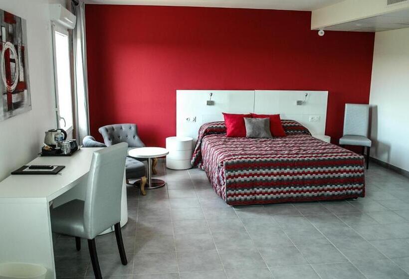 小型套房, Restaurant Le Gardon   Pont Du Gard