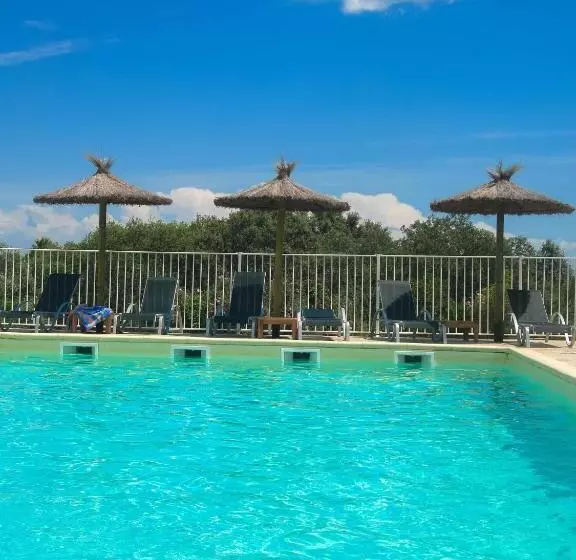 Standard Room Adapted for people with reduced mobility, Restaurant Le Gardon Pont Du Gard