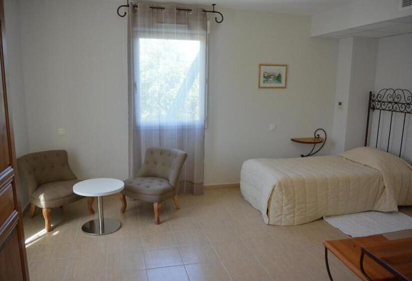 带露台的套间, Restaurant Le Gardon   Pont Du Gard