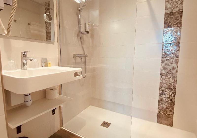 スタンダードルーム, Restaurant Le Relais Des Gourmands