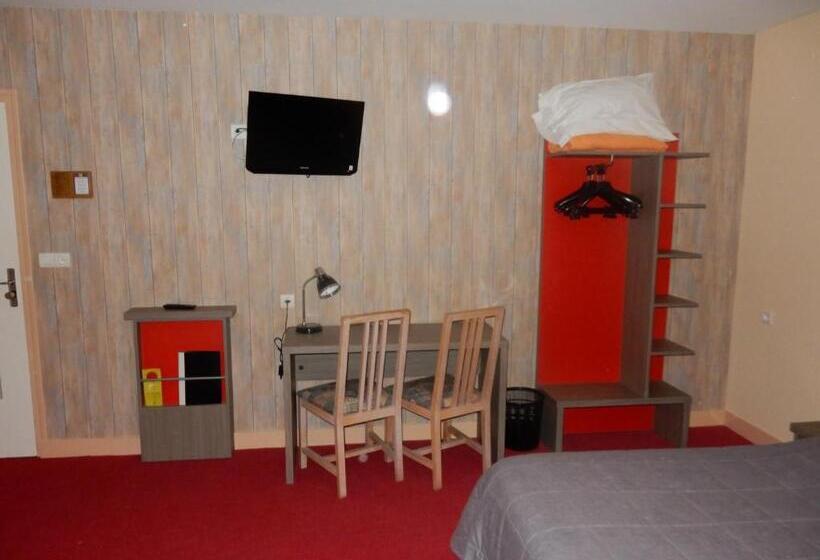 غرفة كومفورت ثلاثية, Logis Hôtel Saint Hubert