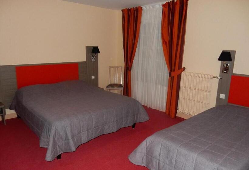 Трехместный Номер Комфорт, Logis Hôtel Saint Hubert