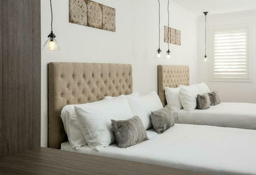 クイーンベッドのスタンダードスタジオ, Newington Apartments