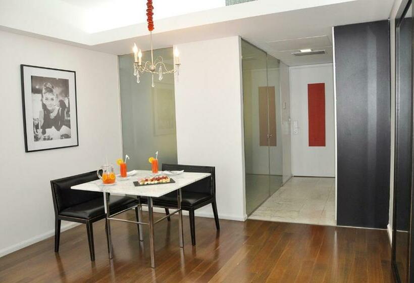 اتاق سوپریور, Broadway Hotel & Suites