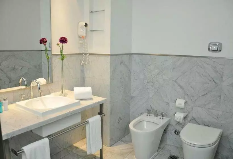 اتاق سوپریور, Broadway Hotel & Suites