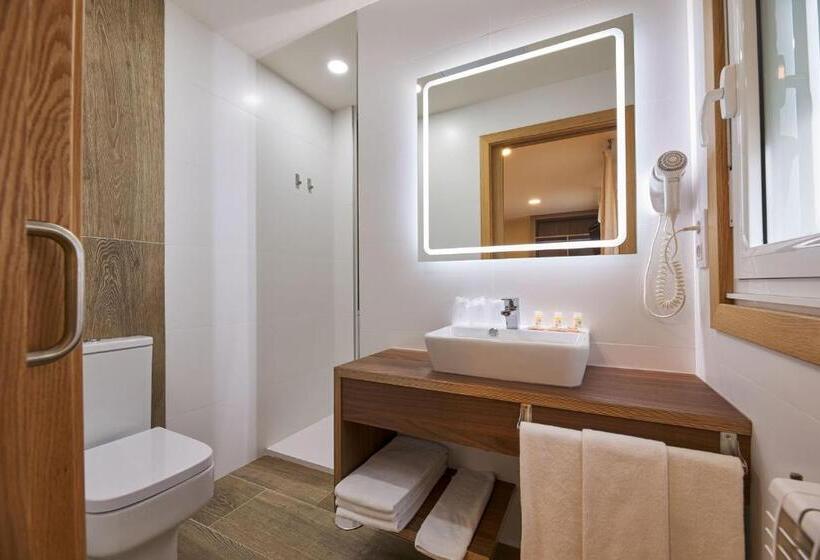 Номер Стандарт, Hostal Restaurante Teodora