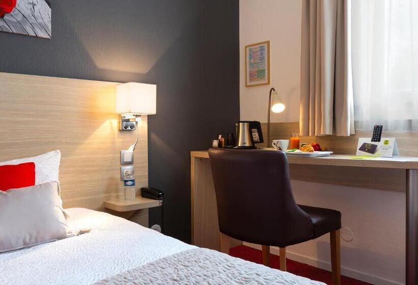 컴포트 룸, Altina