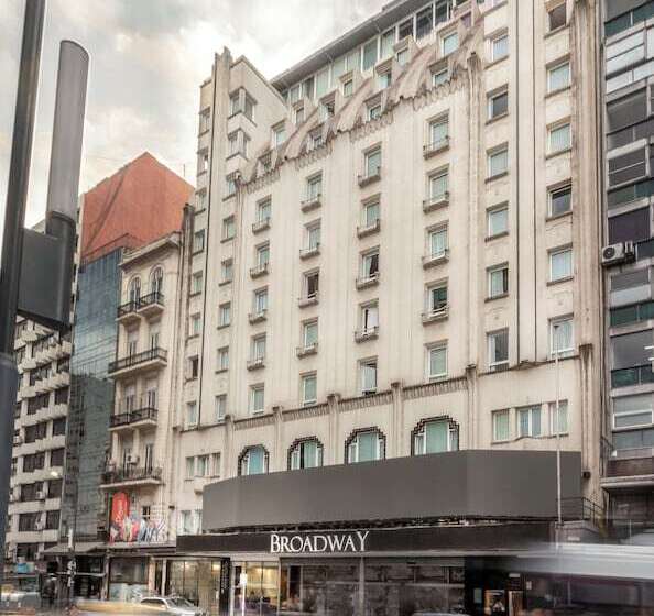 اتاق سوپریور, Broadway Hotel & Suites