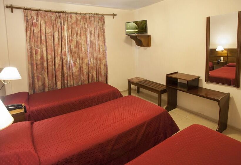 غرفة قياسية ثلاثية, Carollo