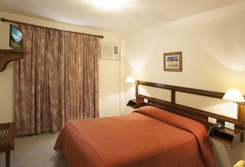 غرفة قياسية ثلاثية, Carollo