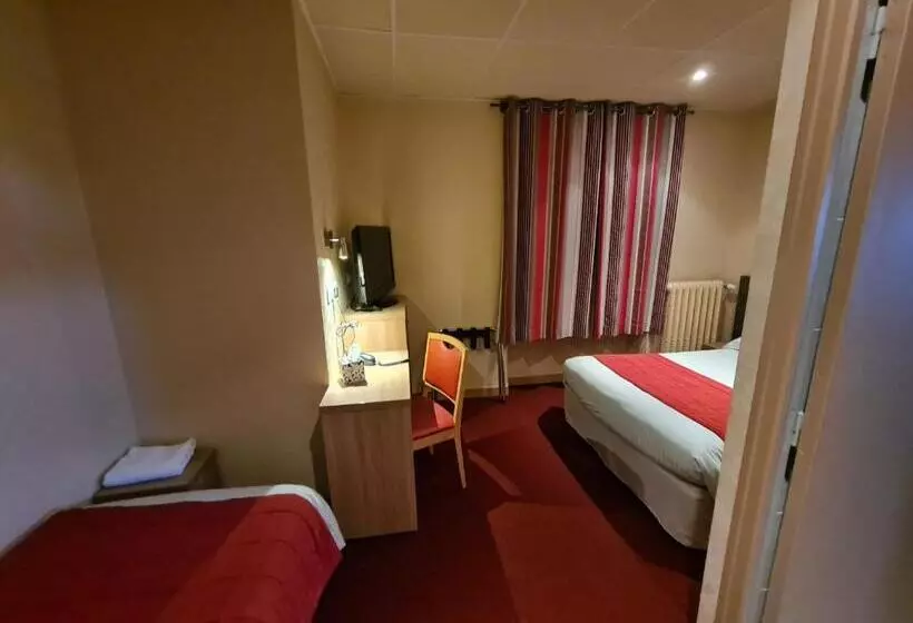 トリプルクラシックルーム, Hostellerie Du Cantal