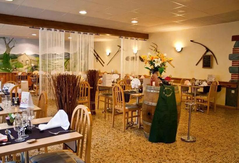 スーペリアールーム, Hostellerie Du Cantal
