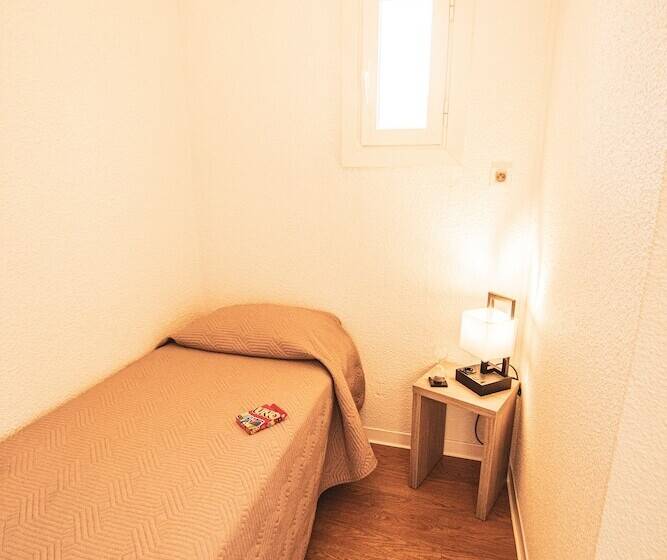 חדר סופריור לשלושה, Hôtel Le Panoramic   Votre Hôtel Au Cœur Des Gorges Du Verdon