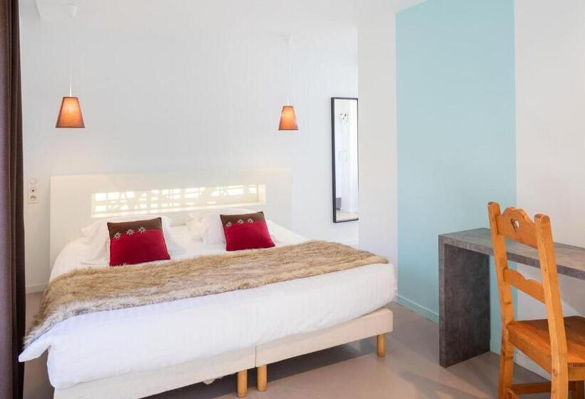 シングルデラックスルーム, Hôtel Du Puy Ferrand , Restaurant La Table De L Ours