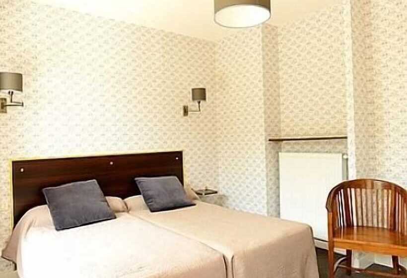 חדר משפחתי, Logis Terrasse Hôtel