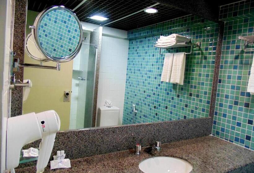 Quarto Triplo Estandar, Marante Plaza