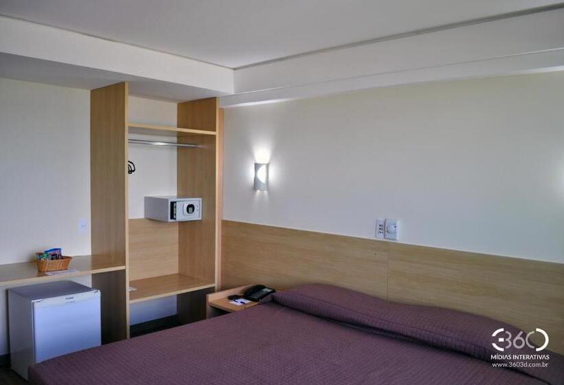 غرفة ديلوكس, Marante Plaza