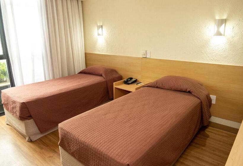 Quarto Deluxe, Marante Plaza