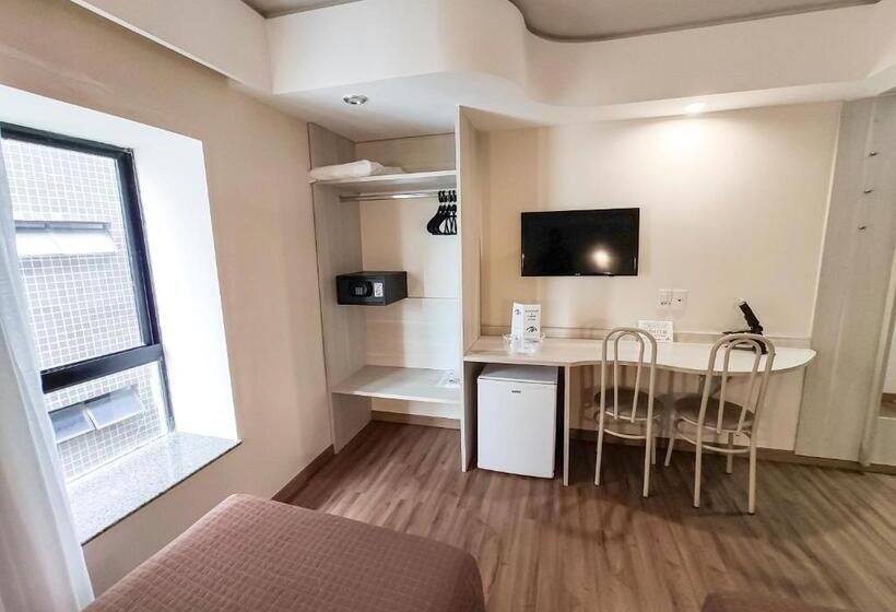 Quarto Estandar, Marante Plaza