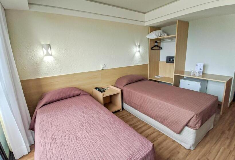 غرفة ديلوكس, Marante Plaza