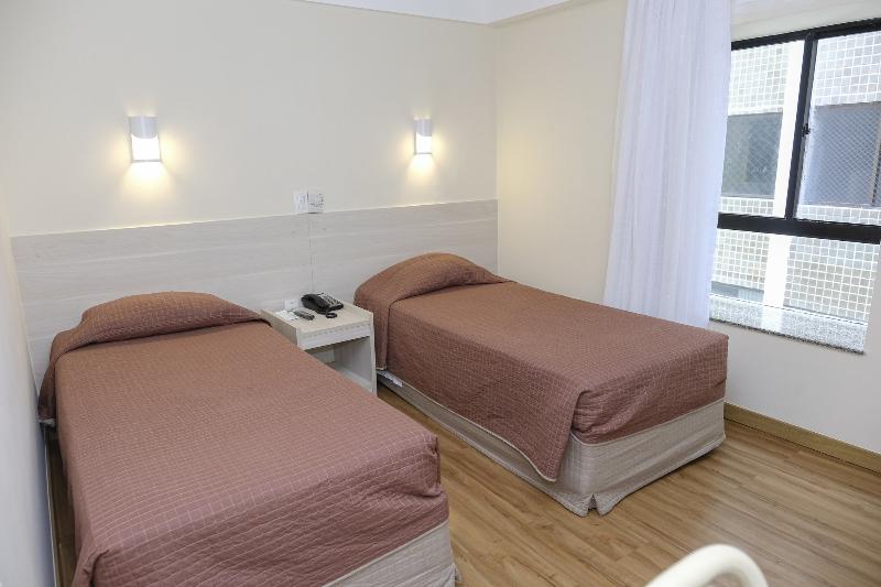 غرفة قياسية, Marante Plaza