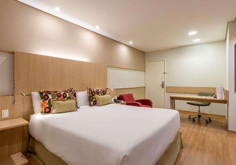 غرفة ديلوكس, Marante Plaza