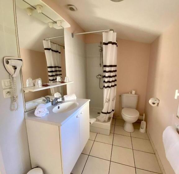 Номер Стандарт, Restaurant La Dame Du Lac