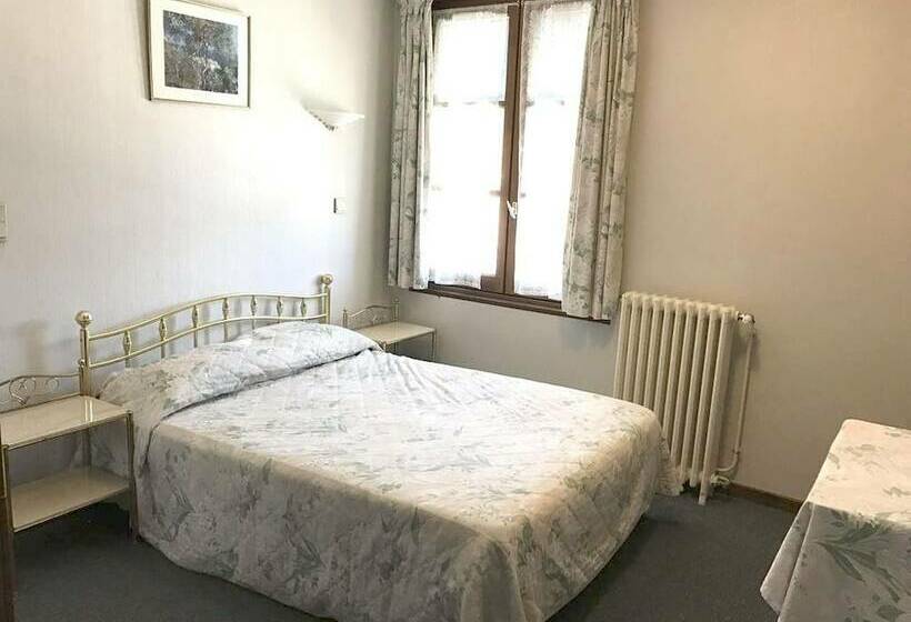 غرفة قياسية, Restaurant Perreau Parc Du Morvan