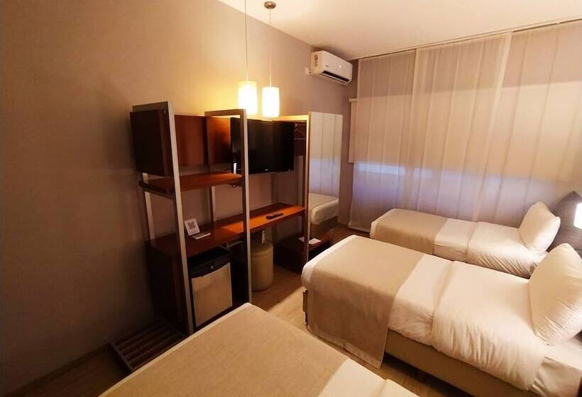 스탠다드 트리플 룸, Rochester Hotel Concept