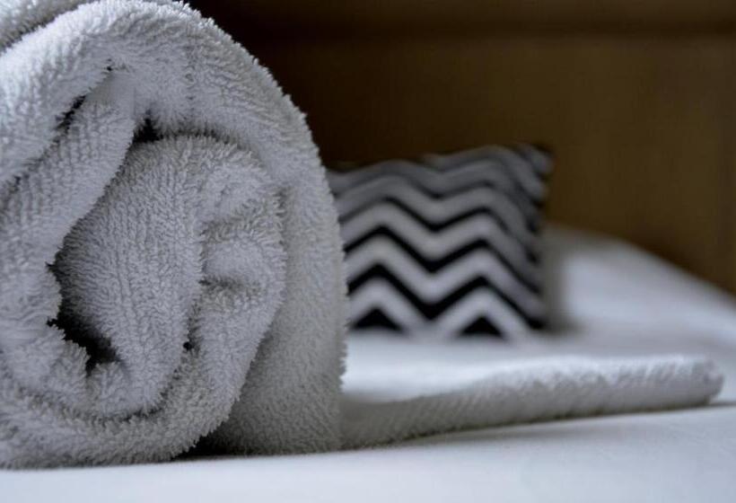 غرفة قياسية, Santa Rosa