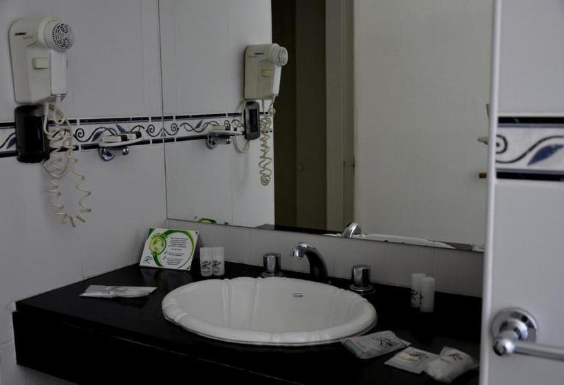 Номер Стандарт, Santa Rosa