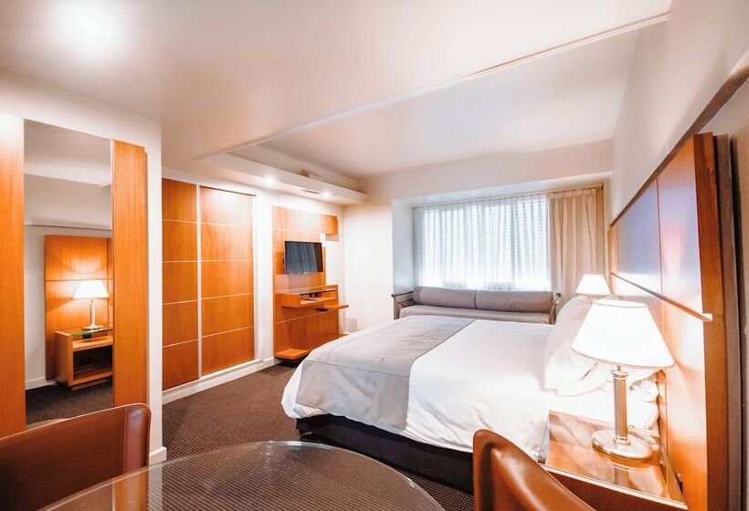 חדר סופריור לשלושה, Spa Republica