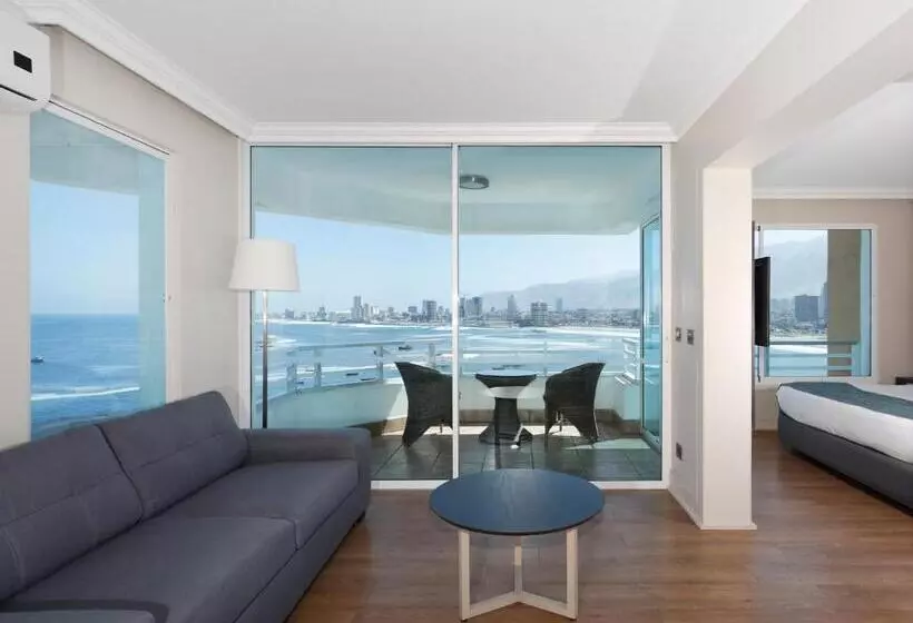 اتاق سوپریور با چشم‌انداز دریا, Terrado Suites Iquique
