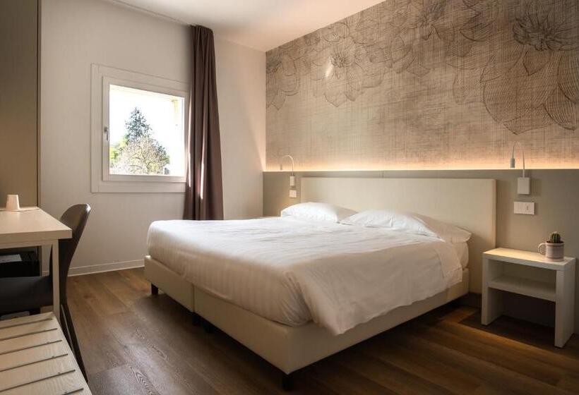 Номер Стандарт, Villa I Pini