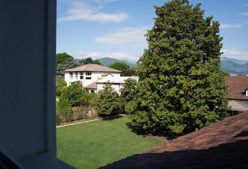 Люкс с гидромассажем, Villa I Pini