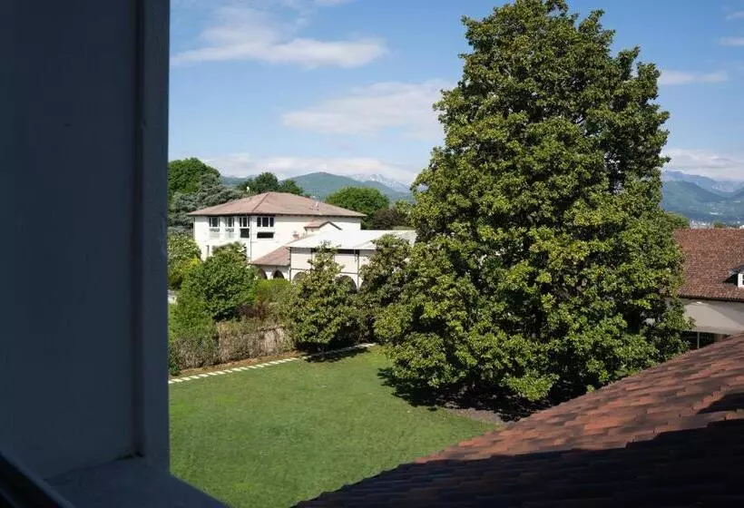 ハイドロマッサージバス付きスイート, Villa I Pini