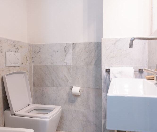 סוויטת ג'וניור, Villa Pitiana