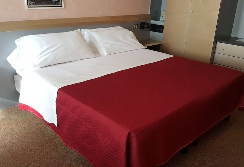 غرفة سوبيريور ثلاثية, Dune Hotel & Rta Boschetto Holiday