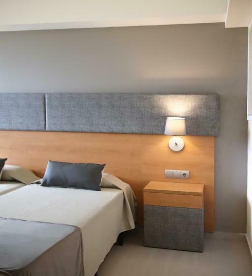 オーシャンビュースタンダードルーム, Fergus Cap Roig