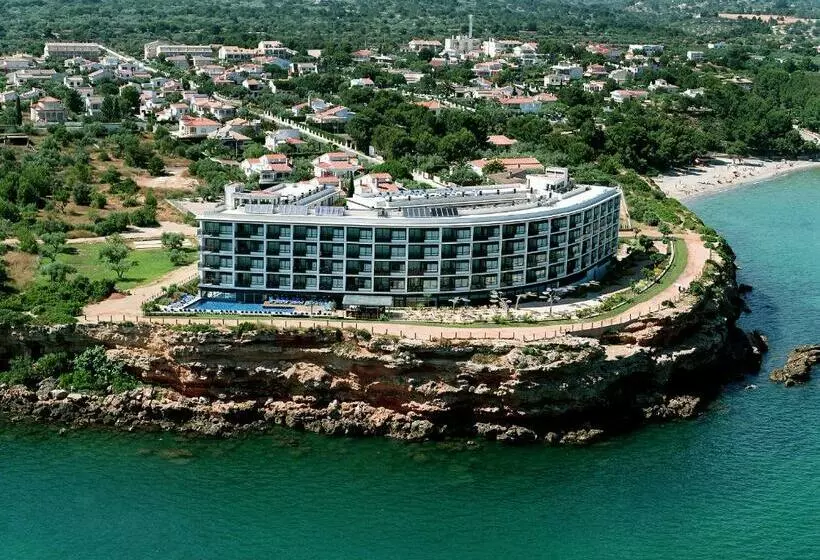 اتاق استاندارد با چشمانداز دریا, Fergus Cap Roig
