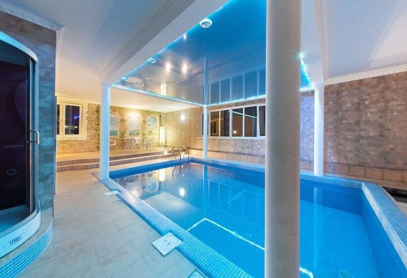 4间卧室的房子, Happylinn