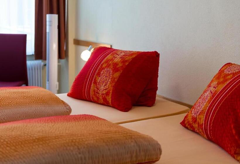 Номер Стандарт, Du Pont