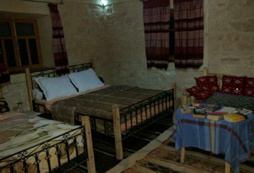 스탠다드 트리플 룸, Kasbah Dar Talouste