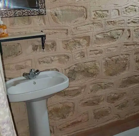 スタンダードトリプルルーム, Kasbah Dar Talouste